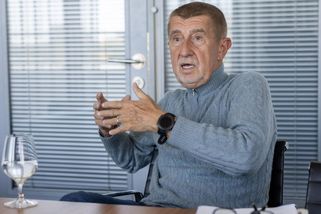 ANO slibuje průměrnou mzdu skoro 58 tisíc korun. Je to nadhodnocené, míní ekonomové - Novinky