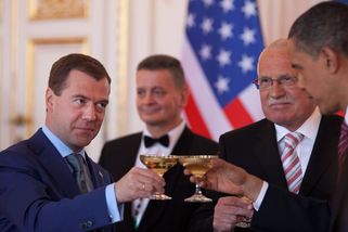 Rusko je připraveno na nový svět bez omezení jaderných zbraní, řekl Rjabkov - Seznam Zprávy