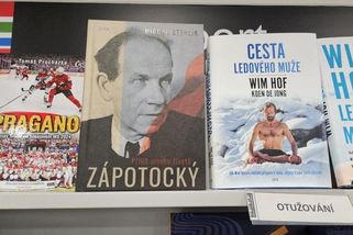 Zápotocký, nebo Zátopek - kdo chtěl zrušit dětem Ježíška a zval Dědu Mráze - Médium.cz