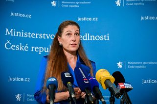 Decroix vyděsila "svoloč u moci". ANO žádá omluvu