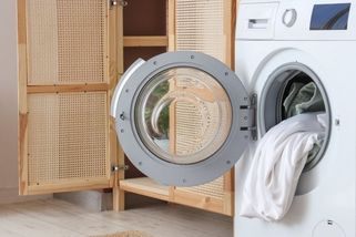 Vážíte prádlo správně? Zjistěte, co skutečně znamená údaj o kapacitě vaší pračky