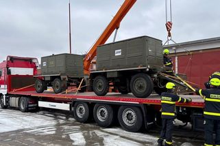 Na Ukrajinu míří 55 elektrocentrál z Česka, na manévru se podílí desítky hasičů - Novinky