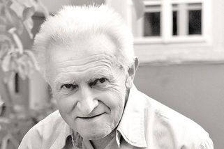 Kopali do něj a zaživa ho zapálili. Zavražděného pátera si připomenou farníci na Litoměřicku - Novinky