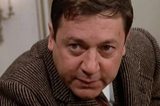 Život pana účetního: Paolo Villaggio byl číšník, námořník i komunista. Fantozziho vymyslel v práci - Médium.cz