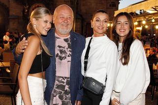 Dcery Ivy Kubelkové vyrostly do krásy. Zamilovaly se do hokejistů, jejich máma randila s Jágrem - Médium.cz