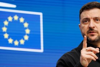 EU schválila rekordní půjčku Ukrajině. Česko patří mezi tři státy, které se odmítly zaručit