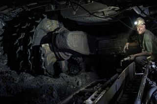 Útlum uhlí v Česku pokračuje, těžba loni klesla meziročně o osm procent - Novinky