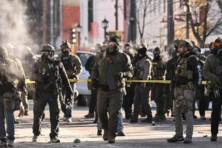 Krvavá lázeň v Minneapolisu připomíná občanskou válku. „Takhle vypadá fašismus,“ říká historik