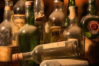 Odborníci v Utahu ochutnali 150 let starou lahev alkoholu