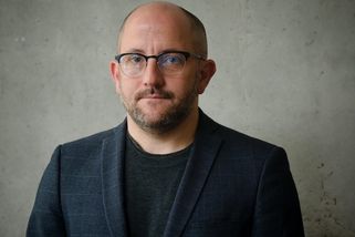 Prokop: Stát neoslovuje seniory s nárokem na superdávku. Měl by aktivně nabízet pomoc chudým