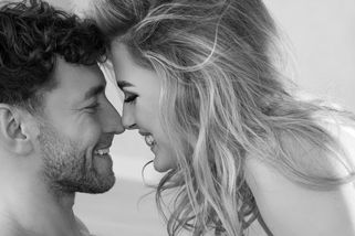 Bachelor Martin a Pavlínka nafotili zatraceně sexy odhalené fotky! Stydlivá? To rozhodně vítězka reality show není!