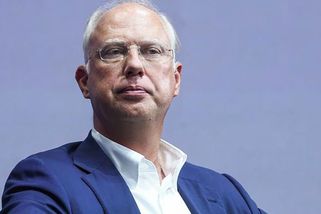 Dmitrijev chválí Babiše za šíření ruské propagandy - Novinky