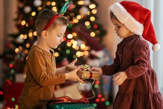 Hra na Ježíška není lhaní, říká psycholožka. A radí, kdy jí přestat hrát - Seznam Zprávy