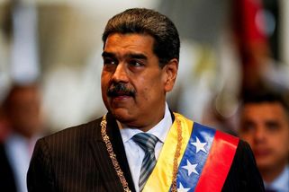 Venezuela poslala na moře válečné lodě, aby hlídaly tankery. Hrozí střet s USA - Novinky