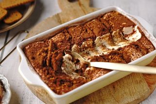 Virální japonský „cheesecake“ jako tiramisu. Nepečený dezert z jogurtu vás uchvátí - Proženy.cz