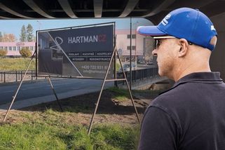 Stíhanému bossovi sebral nelegální plachty, úřad jej obvinil z krádeže - Seznam Zprávy