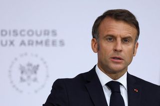 Francie a Rusko obnovily kontakty na technické úrovni, řekl Macron - Novinky