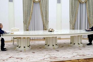 Putin si telefonoval s Macronem - Novinky