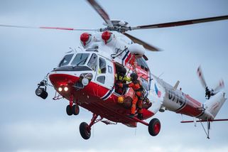 Armádní vrtulníky Sokol končí, nové nejsou. Dopad pocítí i letecká záchranka - Novinky