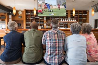 Živnostníkům zbývají tři dny na registraci k poplatkům za TV a rozhlas - Novinky