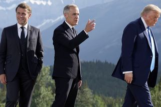 Trump opustil summit G7, protože ho naštval Macron - Novinky