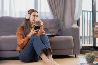 Krize osamělosti žene generaci Z do náruče umělé inteligence