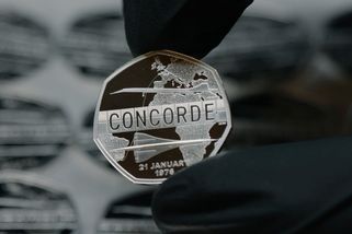 Šance pro sběratele. Vyšly mince k 50. výročí vzlétnutí slavného Concordu - Seznam Zprávy