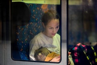 Rozbitá manželství. Válka na Ukrajině ničí rodiny uprchlíků, každý vztah nepřežije odloučení