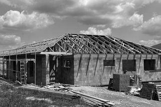 Stavební úřady přestaly povolovat stavby? Zjistili jsme, jak je to doopravdy