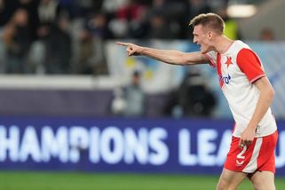 Nechtěl jsem, aby mi ve svalu prdlo, smutnil střelec Slavie. Po střídání viděl kalamitu - Sport.cz