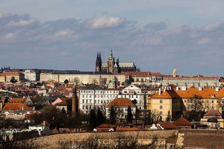 Před 500 lety se Habsburkové oprávněně dostali na český královský trůn - Médium.cz