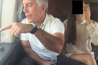 Členové kongresu si budou moci prohlédnout nezačerněné složky o Epsteinovi - Seznam Zprávy