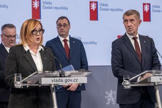 NERV nastavoval Schillerové zrcadlo a tak musel být zlikvidován. Chystá se ale zásadnější útok proti nezávislé ekonomické instituci