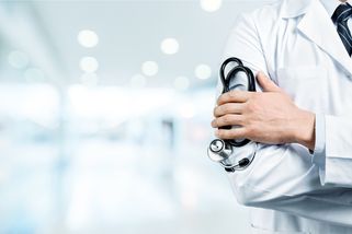 „Tak si to pojďte zkusit.“ Arogance v ordinaci jako temná stránka českého zdravotnictví