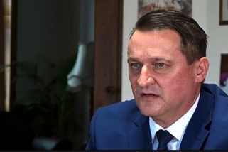 Bývalý hlavní armádní nákupčí Lubor Koudelka mlčí o svém majetku za miliony