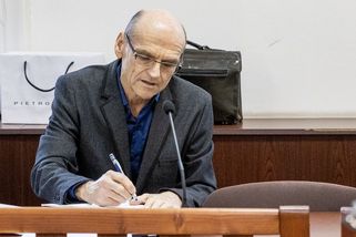 Soud uznal soudce Elischera i napodruhé vinným v korupční kauze - Seznam Zprávy