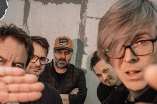 Tata Bojs odhalili hravý název desky. Pokřtí ji v den vydání ve Foru Karlín