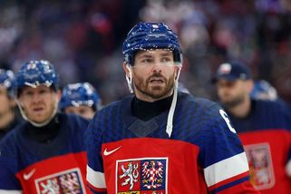 Debakl je velkou komplikací, ale šance na přímý postup žije. Co Češi potřebují