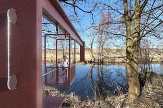 Víte, co je transbordér? Teď bude vozit turisty v Plzni