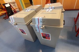 Motoristé i SPD výrazně ztrácejí, roste STAN. V če...