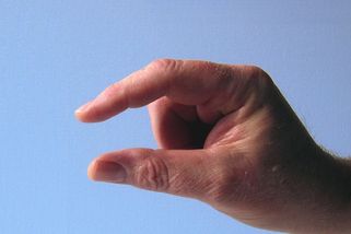 Pánské nádobíčko v centru dění. Kdo má největší, a kdo se nemá čím chlubit - Médium.cz