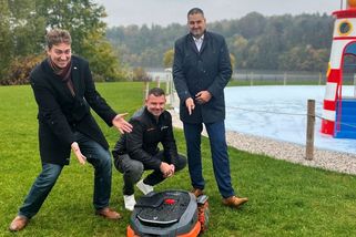 Nejen Macinka. Peprné esemesky si posílají i plzeňští piráti - Novinky