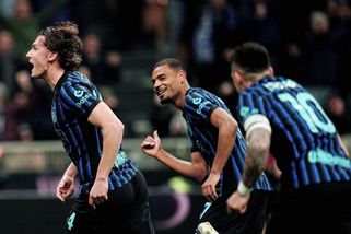 Inter Milán gólem v nastavení porazil Juventus - Sport.cz