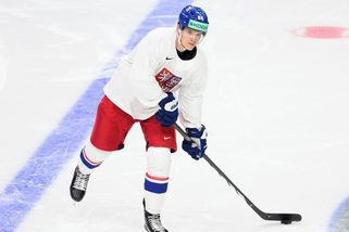 Když budeme dodržovat systém, máme šanci proti komukoliv, troufá si Kämpf před Kanadou - Sport.cz