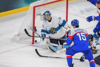 Senzace hned na úvod turnaje! Slovenští hokejisté porazili favorizované Finy 4:1 - Seznam Zprávy