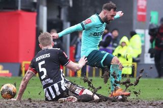 Bláto, louže, marast. Krejčí zažil v Anglii staré kouzlo FA Cupu - Sport.cz