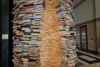 Nekonečná fronta zmizela. Turistický hit v Praze se na chvíli vyprázdnil