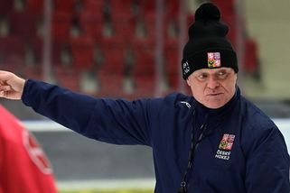 Koho k Pastrňákovi? Dle prvního tréninku se zdá, že Rulík vsadil na superútok - Sport.cz