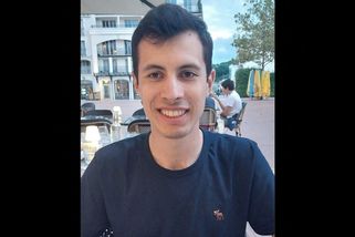 Smrt napadeného studenta v Lyonu: Francouzská policie zadržela 11 lidí včetně asistenta poslance LFI - Novinky