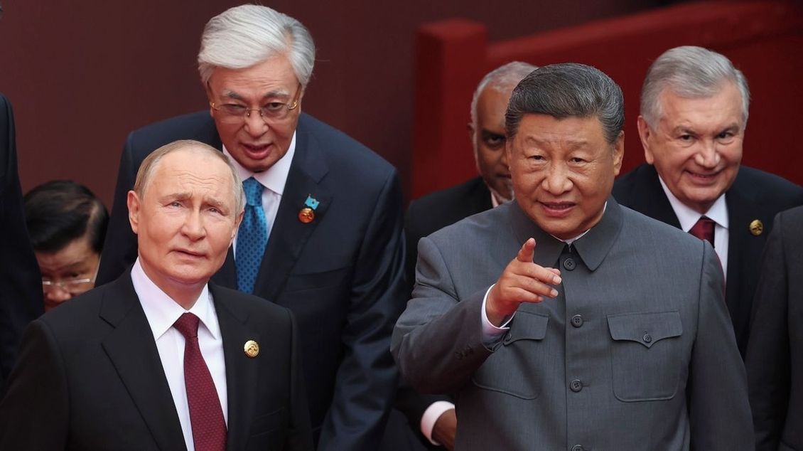 Si a Putin se bavili o transplantaci orgánů a nesmrtelnosti. Hovor zachytil mikrofon - Novinky